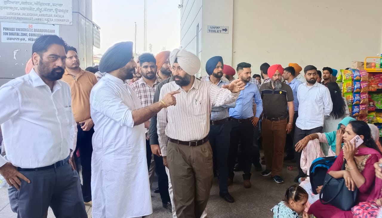 Unexpected checking of both bus stations of Patiala by Ranjodh Singh Hadana